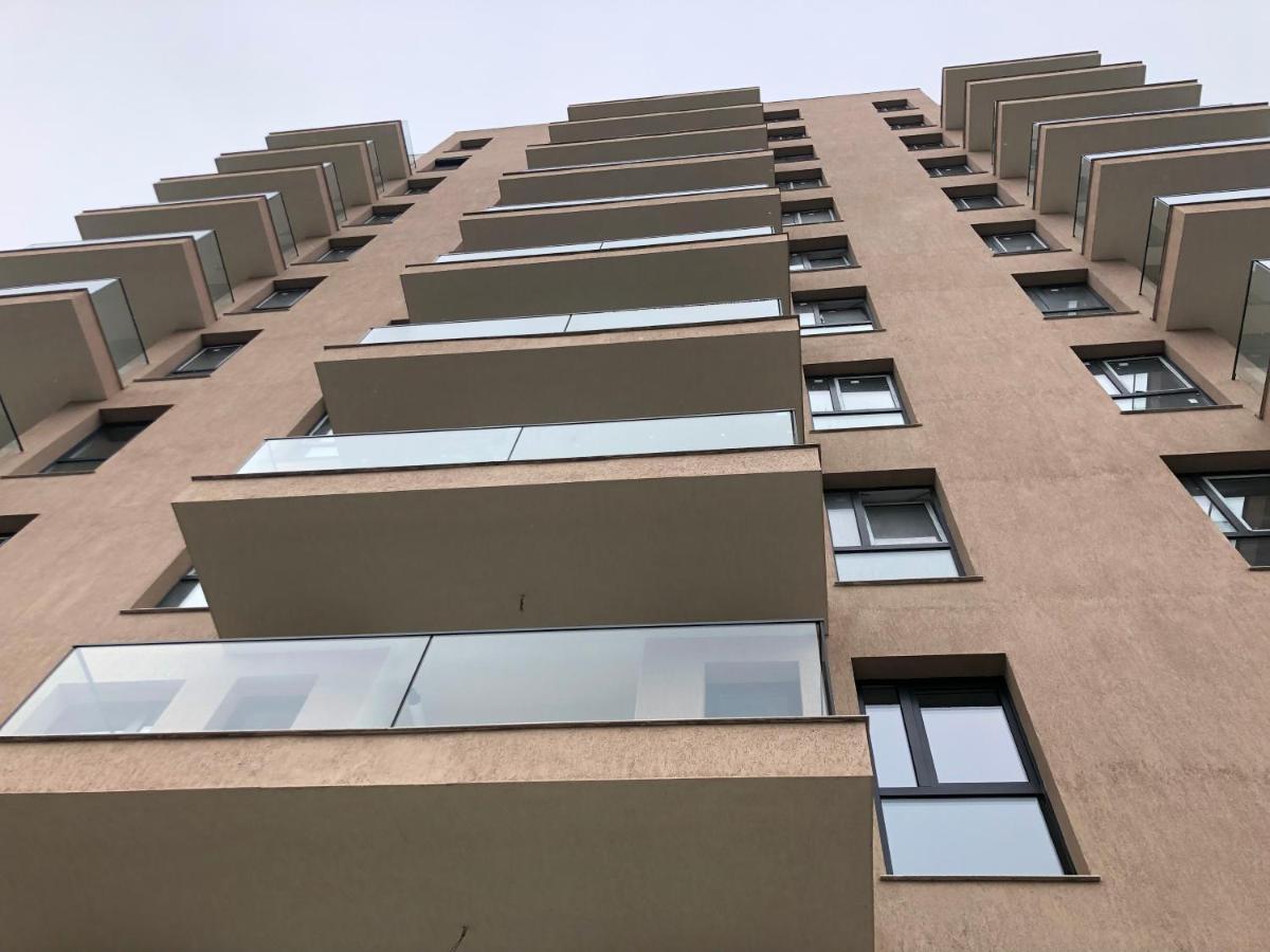 Fancy Westpark 2 Residence Lakeview W7 Bukurešť Exteriér fotografie